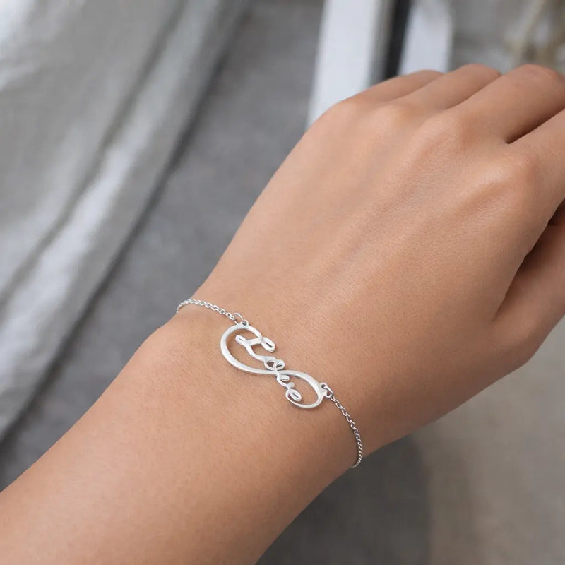 צמיד יוקרתי אינפיניטי לאישה