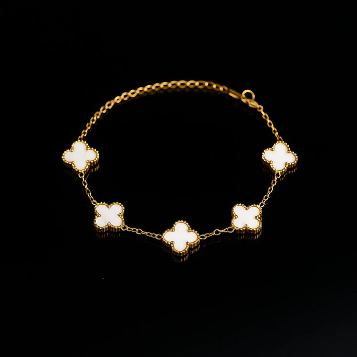 צמיד תלתן לבן