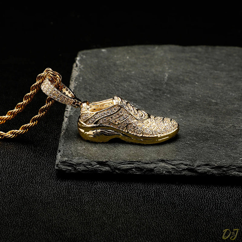 Drice Jewelry | דרייס תכשיטים שרשרת שרשרת לגבר | תליון נעל סניקרס בצבע זהב