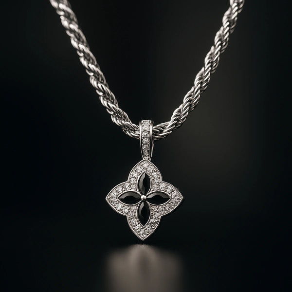 שרשרת אייס עם תליון תלתן זהב לבן